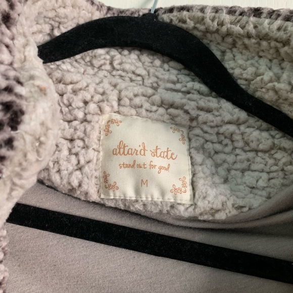 Altar'd State Full Zipper Sherpa Jacket - Picture 3 of 3